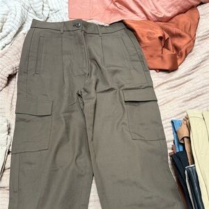 Old Navy olive Taylor Straight Trousers